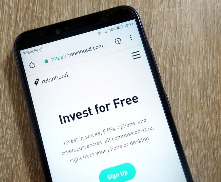 SEC Escalates Fight With Robinhood, Sending Wells Notice Over Crypto Unit