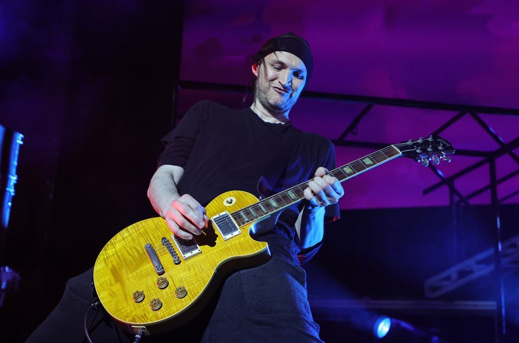 Ex-Red Hot Chili Peppers Guitarist Josh Klinghoffer Sentenced