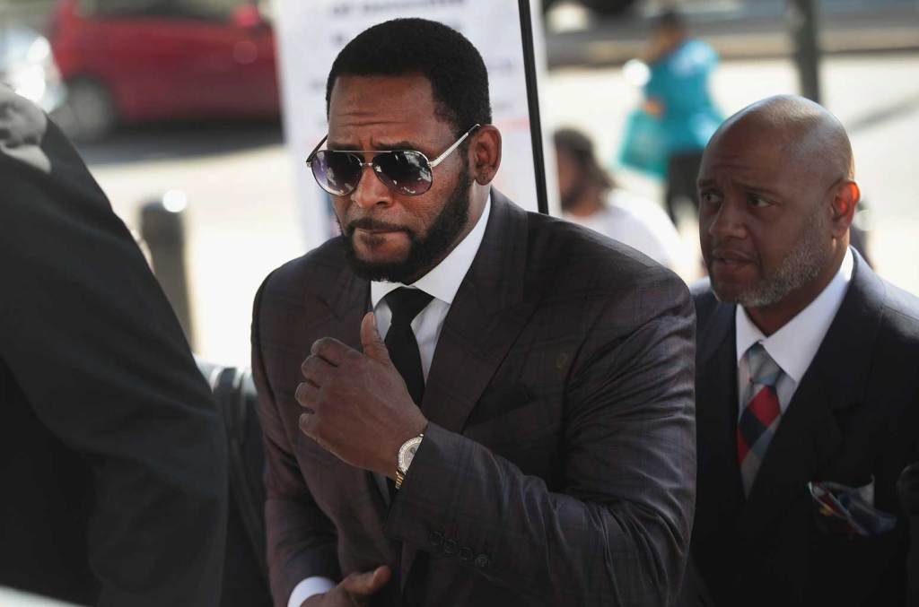 R. Kelly Hospitalized for Prison Overdose, Lawyer Says