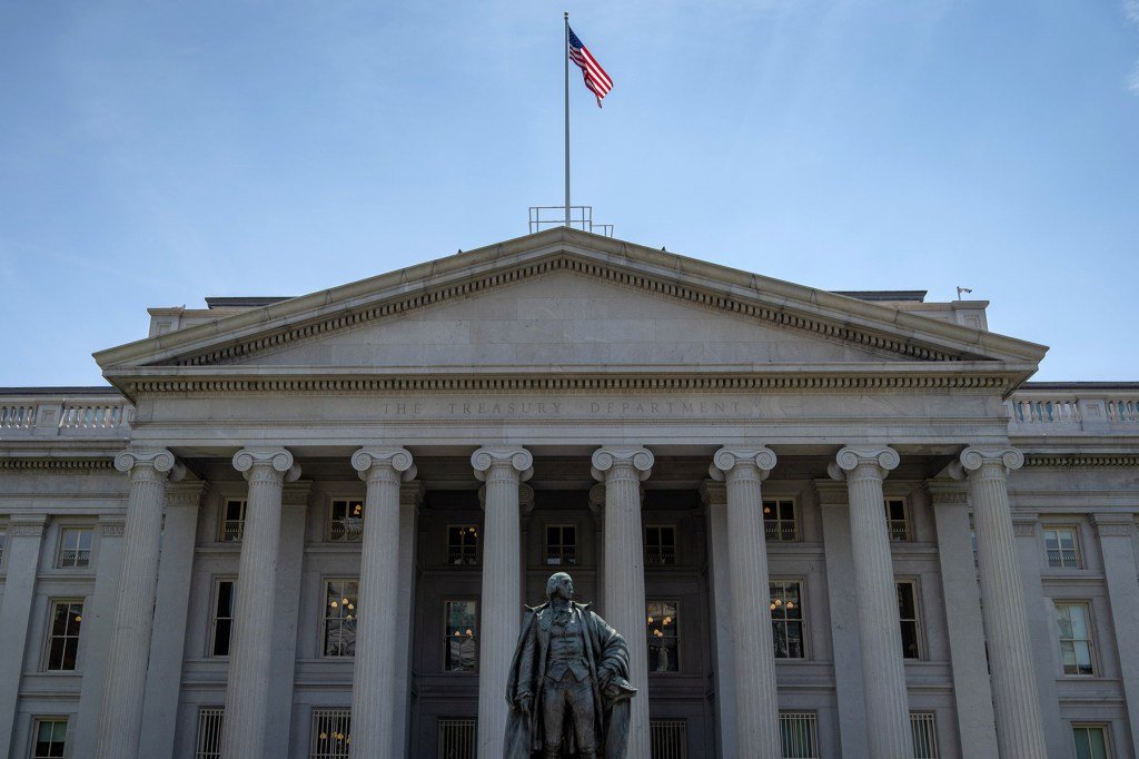 Mexican Rapper El Makabelico Faces U.S. Sanctions Over Cartel Ties