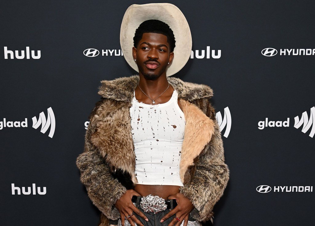 Star Pleads Not Guilty To Felonies Over Naked Walk