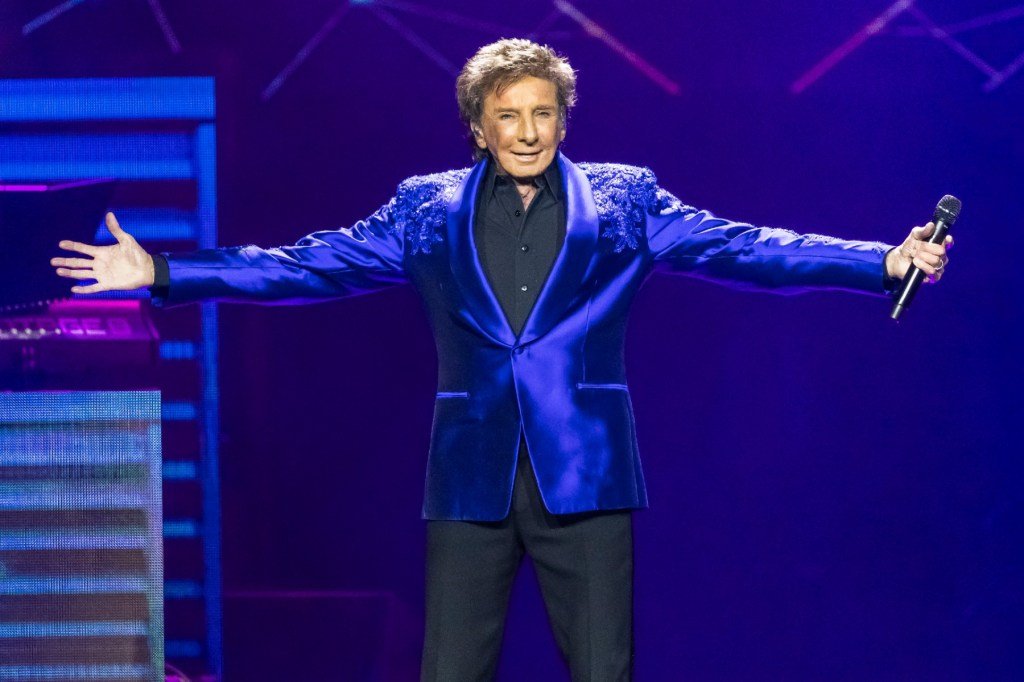 Barry Manilow, Damon Dash, Twenty One Pilots & More Music Law News