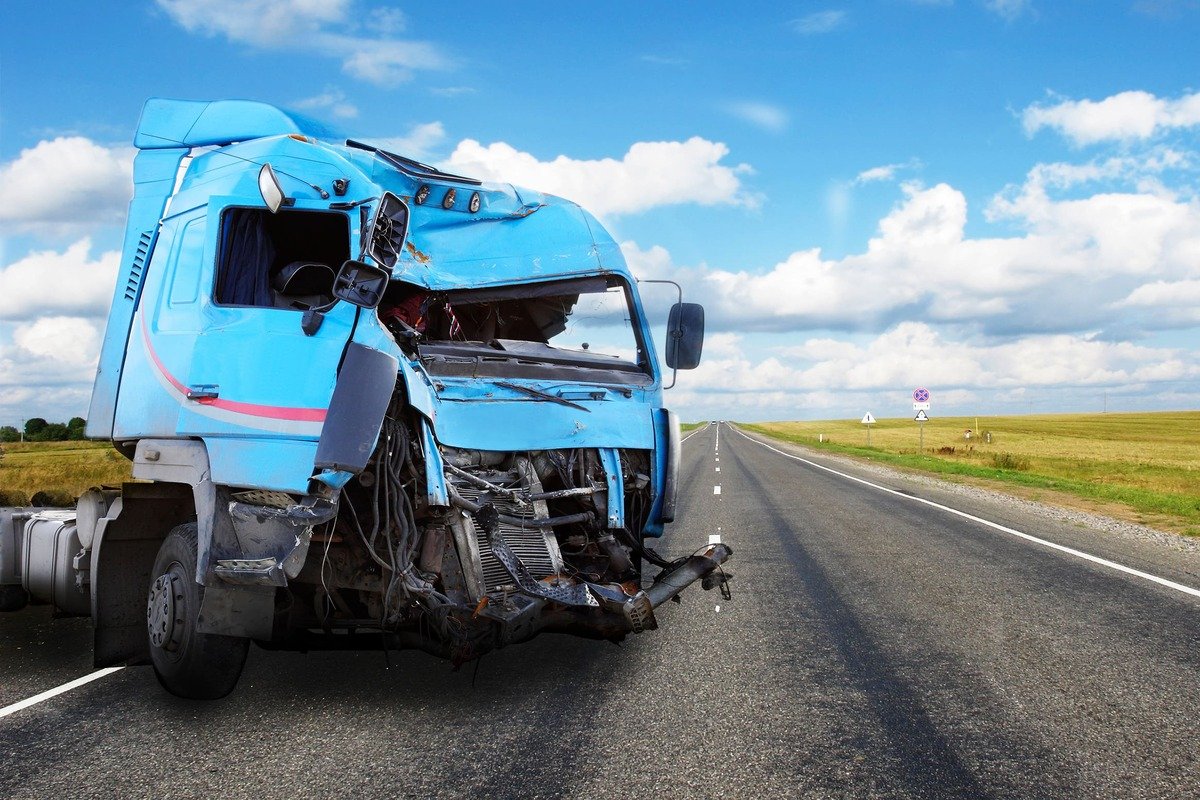 How to Hire the Best Truck Accident Lawyers in Orlando