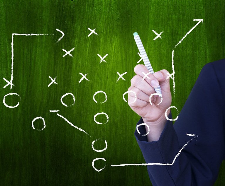 How Savvy Real-Estate Investors Can Maximize Returns in Today’s Distressed Market