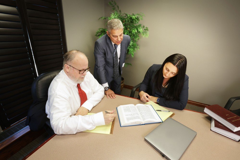 Chicago Wrongful Death Lawyers: Meaning, Importance, Hiring Process, Fees, and How They Can Help