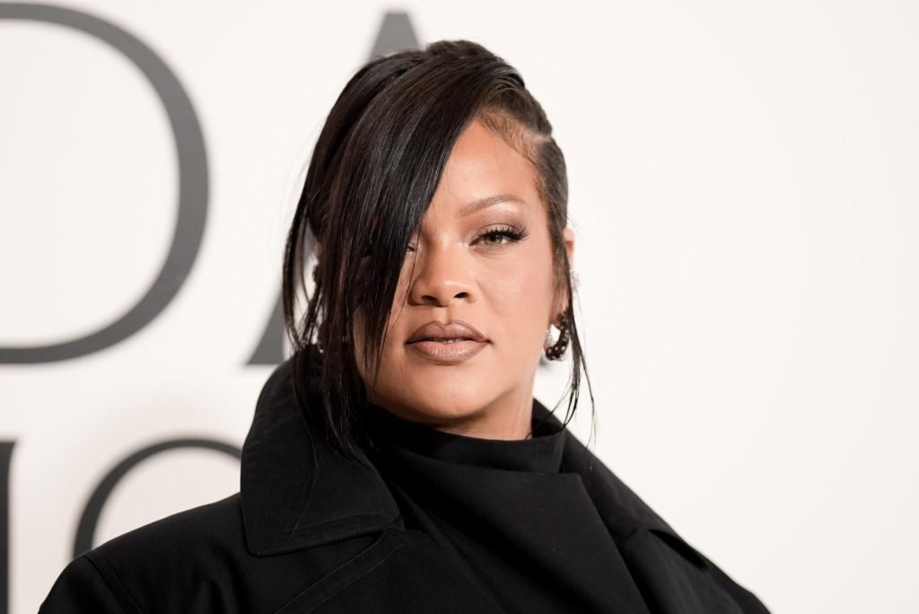 Woman Accused of Attempting to Murder Rihanna to Face Mental Health Test