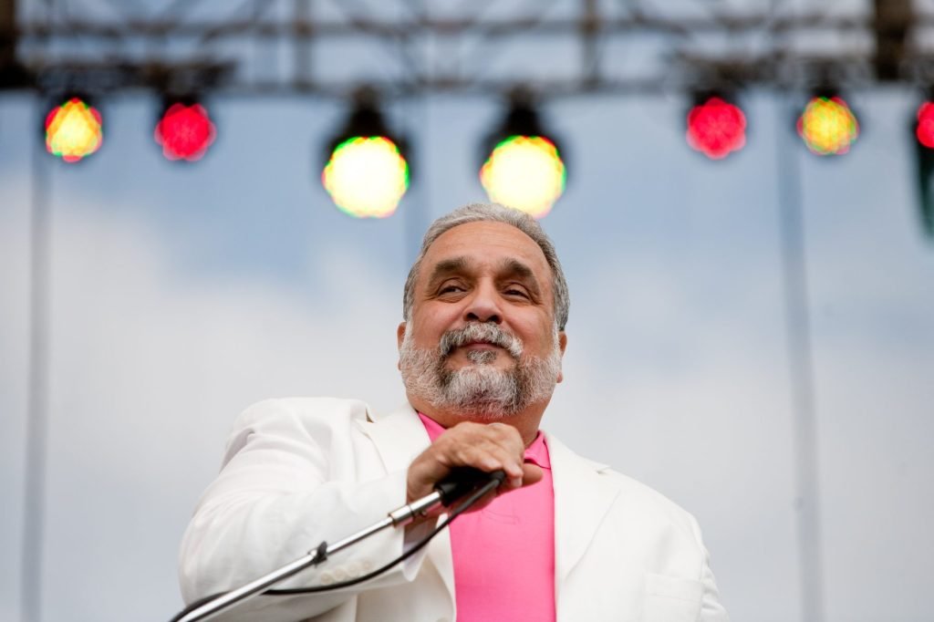 Willie Colón Songwriter Brings Lawsuit Over ‘Tras La Tormenta’